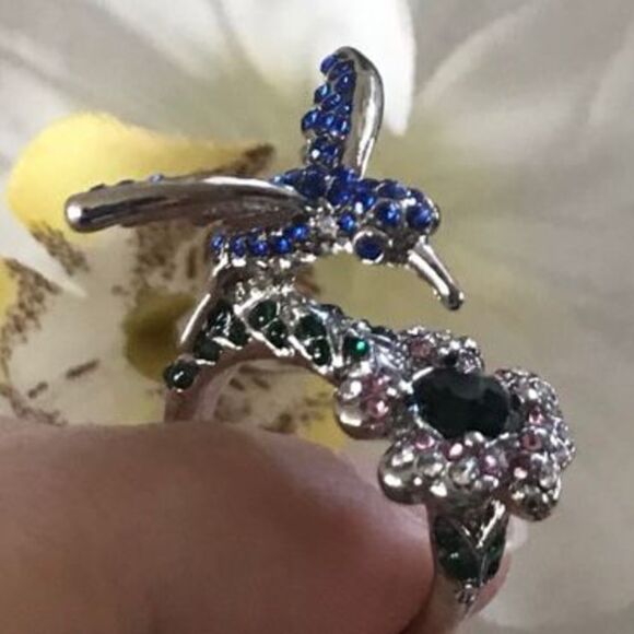 Silver Hummingbird Ring, Stamped .925, 4-D Ring, Women's Statement Piece - Picture 2 of 13